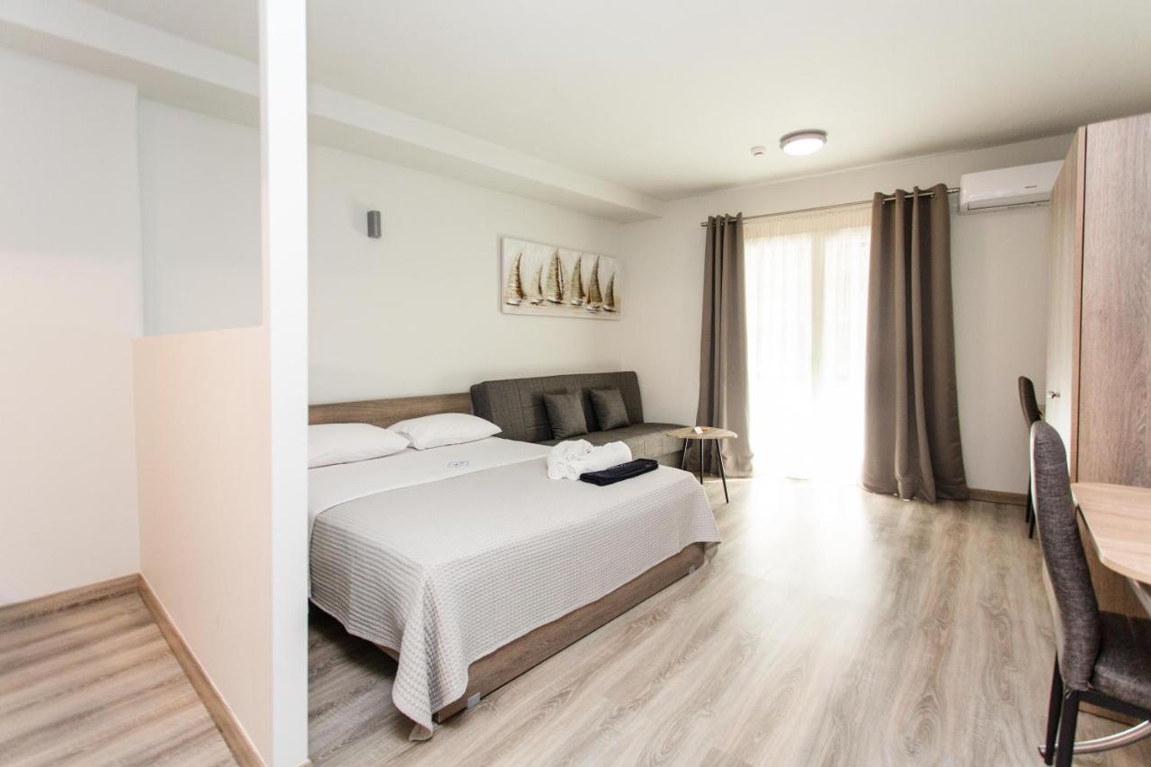 John Central Suites Thessaloniki Exterior photo